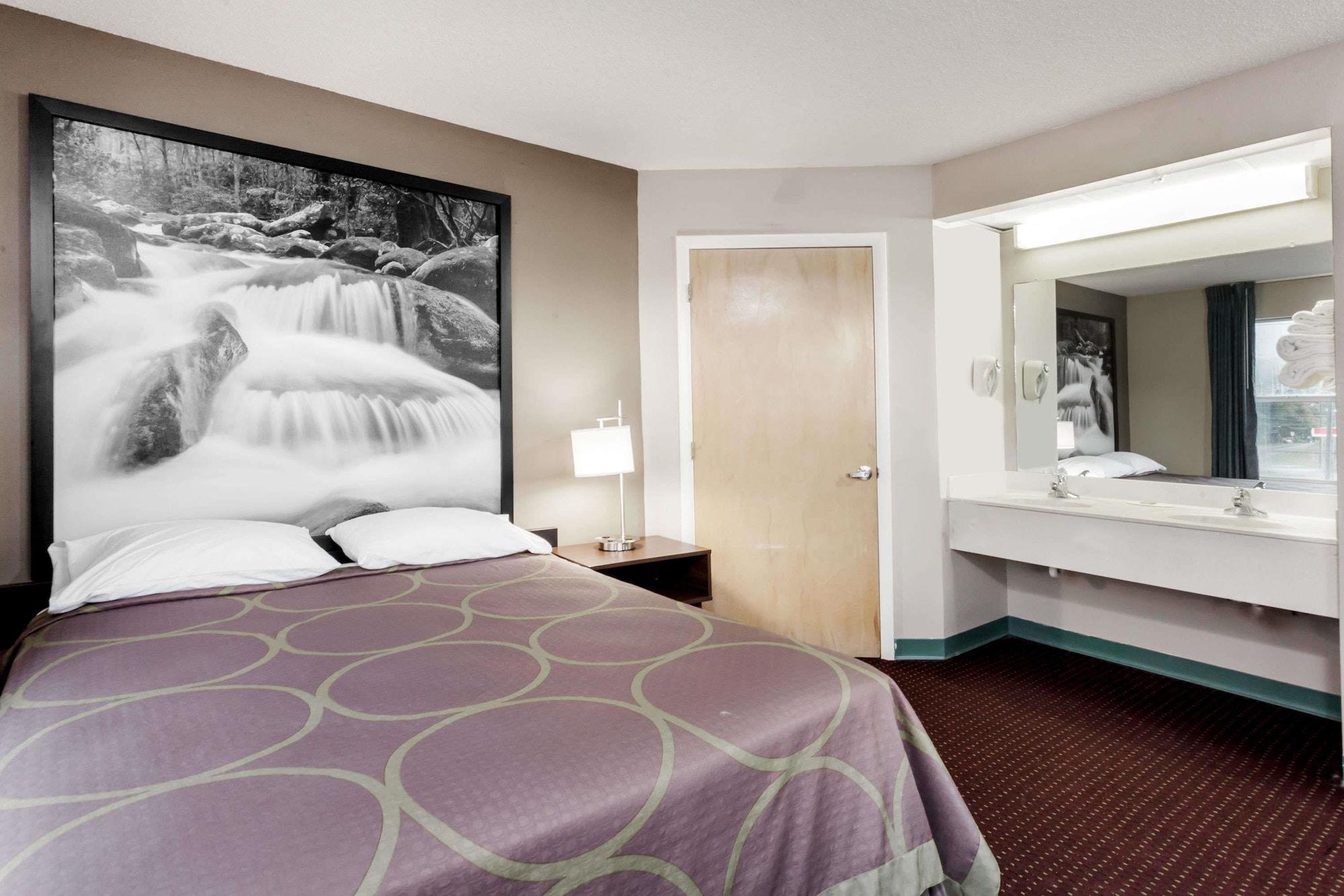 Super 8 By Wyndham Sevierville Riverside Kültér fotó